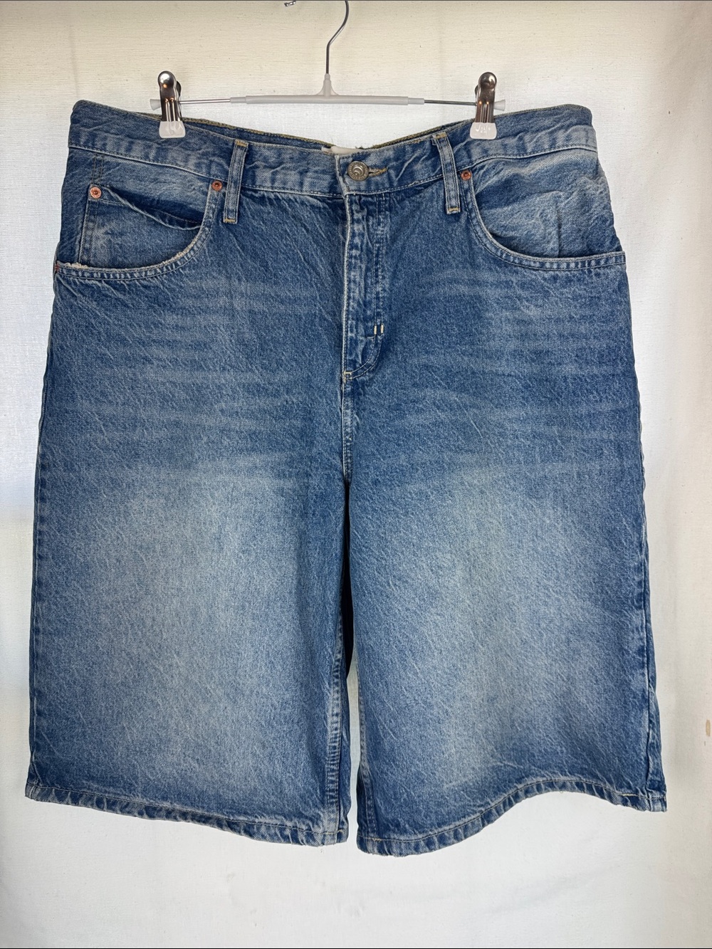BDG Urban Outfitters Denim Shorts Bermuda Gaucho Classic Blue Jean Denim  33W